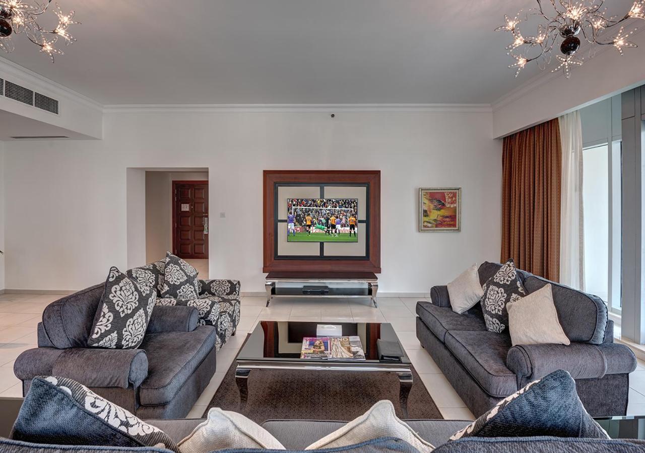 Apartment with Lake View,733090159:JPEG